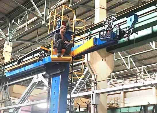 Manned device for welding operation machine